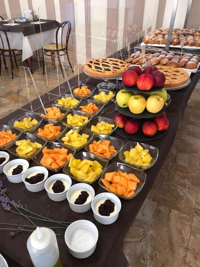 Hotel Giordo Rimini Ngoại thất bức ảnh