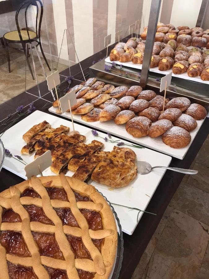 Hotel Giordo Rimini Ngoại thất bức ảnh