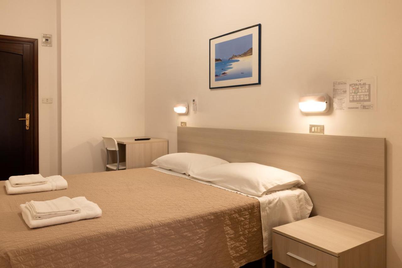 Hotel Giordo Rimini Ngoại thất bức ảnh