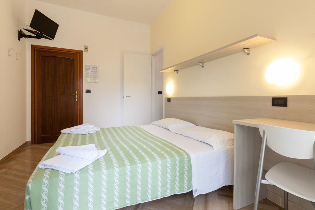 Hotel Giordo Rimini Ngoại thất bức ảnh
